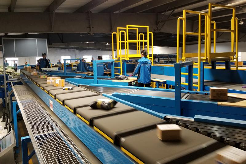 .便捷人脸识别分析和智能楼宇门禁系统。 .便捷人脸识别分析和智能楼宇门禁系统。