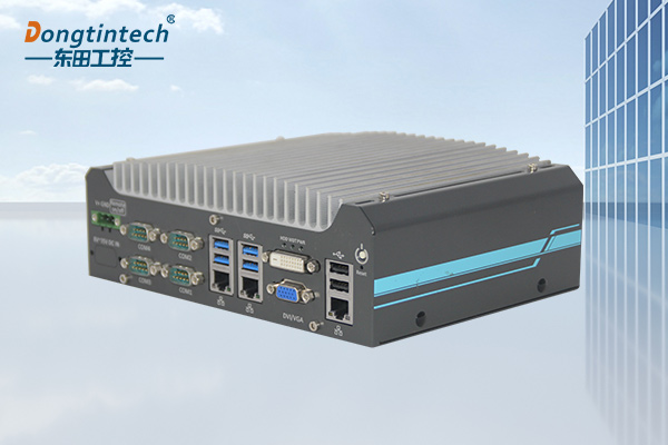 无风扇嵌入式工控机.jpg 无风扇嵌入式工控机.jpg