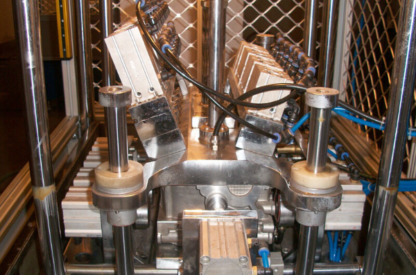 汽车检测设备.png 汽车检测设备.png