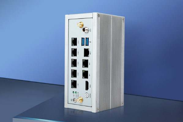 k8·凯发多网口嵌入式工控机.png